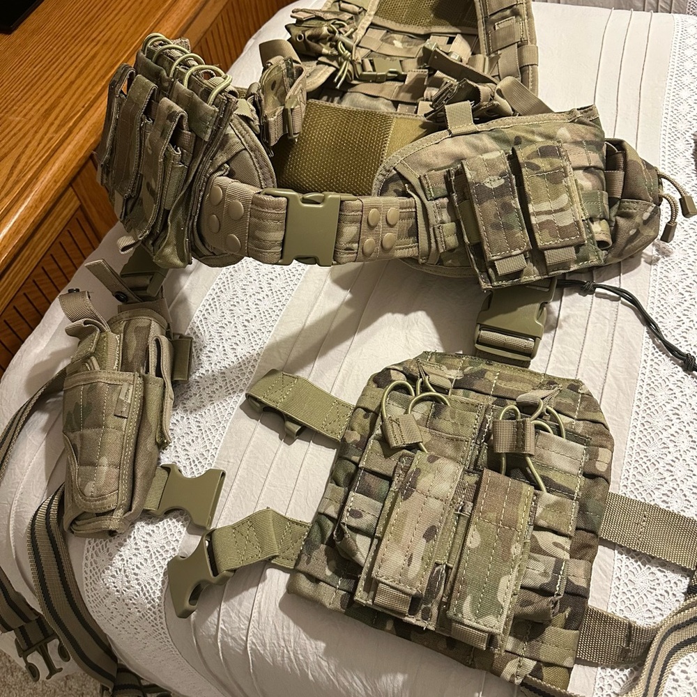 Tactical Camouflage Gear vest